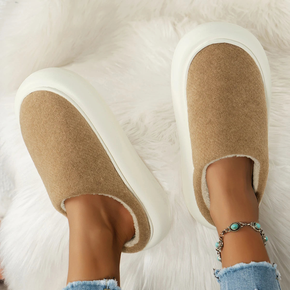 Women’s Warm Plush Indoor Slippers