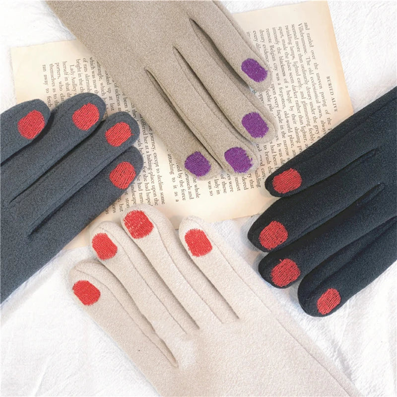 Touchscreen Winter Gloves with Nail-Friendly Design
