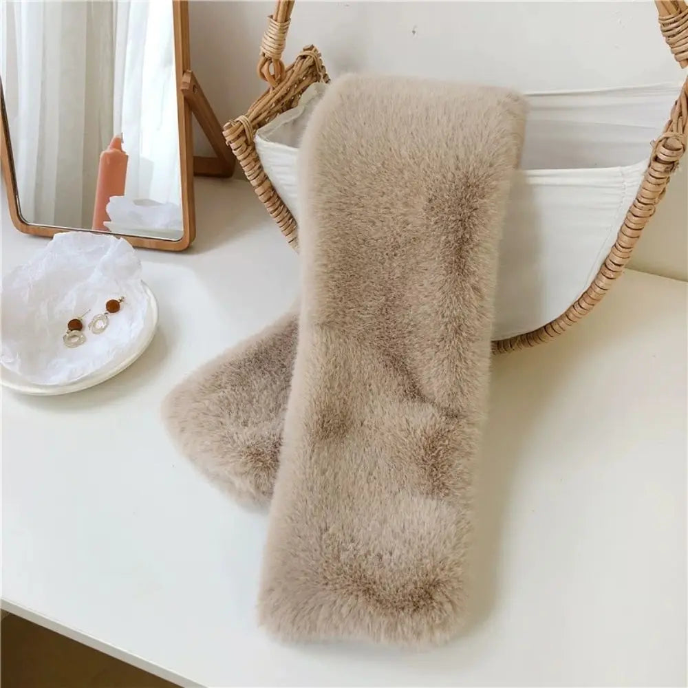 Faux Fur Cross-Collar Neck Warmer