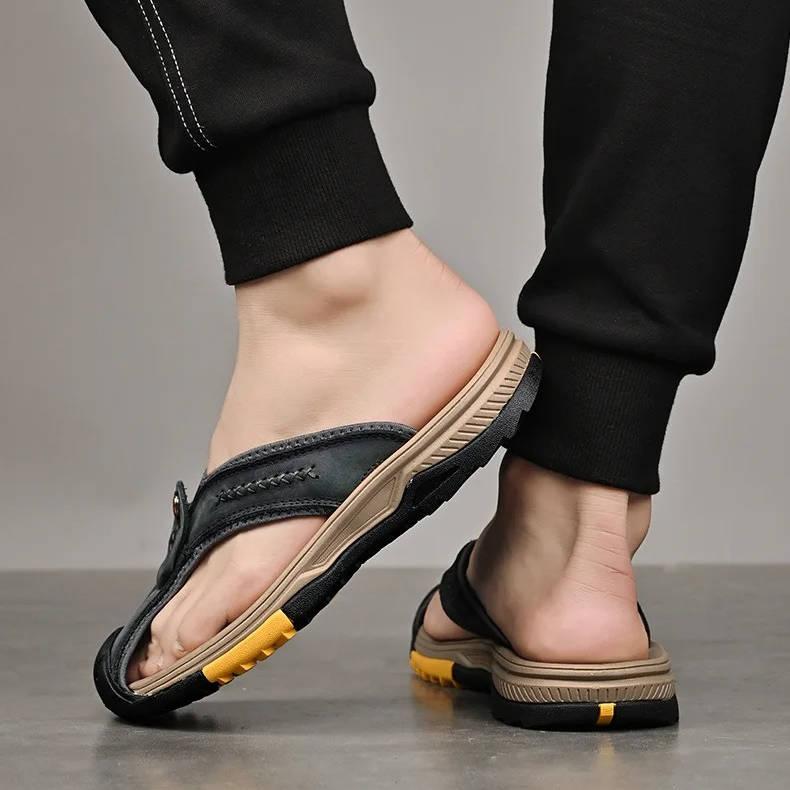 Men’s Lightweight Water-Resistant Flip Flops