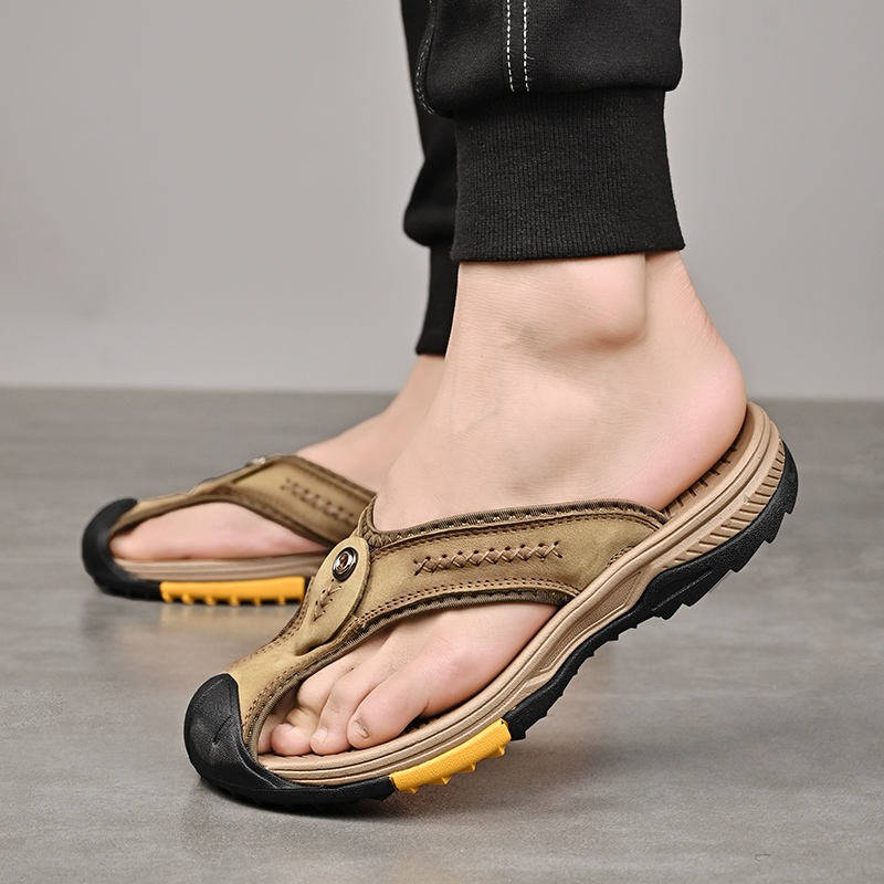 Men’s Lightweight Water-Resistant Flip Flops